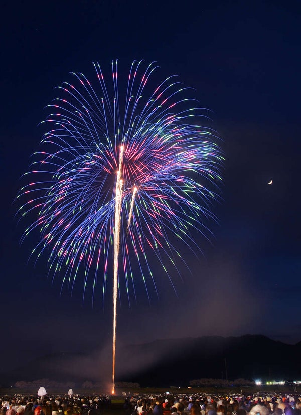 【岩手県内発】 大曲の花火-春の章- 「新作花火コレクション2025 世界の花火・日本の花火」 日帰り2